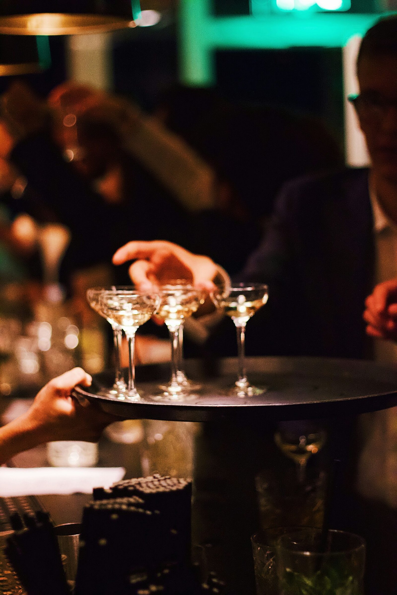 Servizio bollicine e mixology per matrimoni ed eventi aziendali in Lombardia